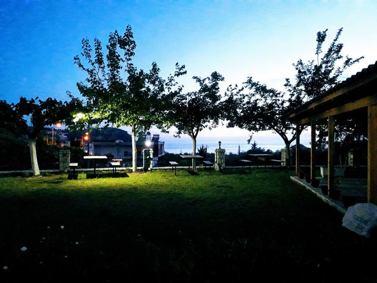 Agrotourism Affittacamere Himare